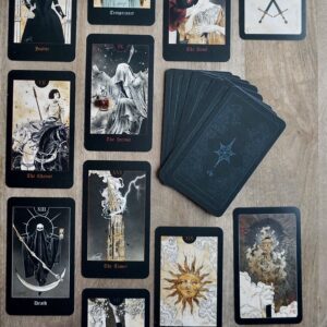 DSC05893 Tarot cards